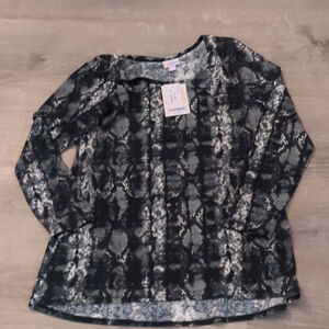 LuLaRoe Lynne top size medium